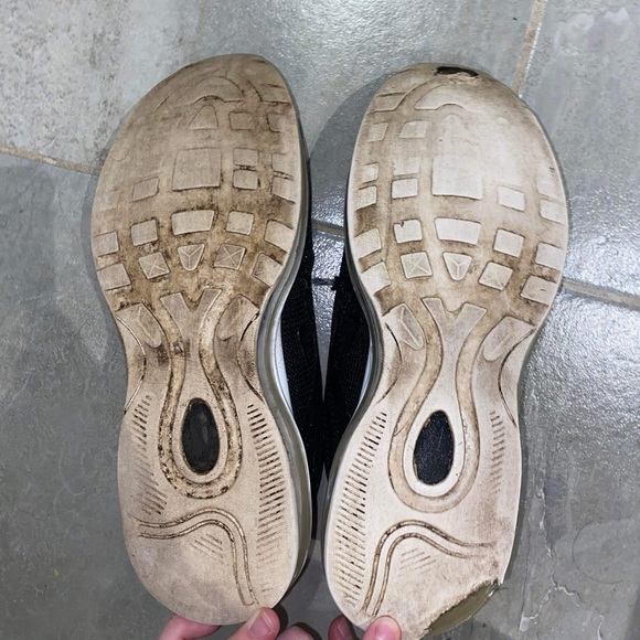 Air max 97s - Picture 2 of 6